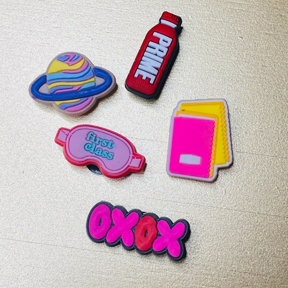 CROCS charms Set